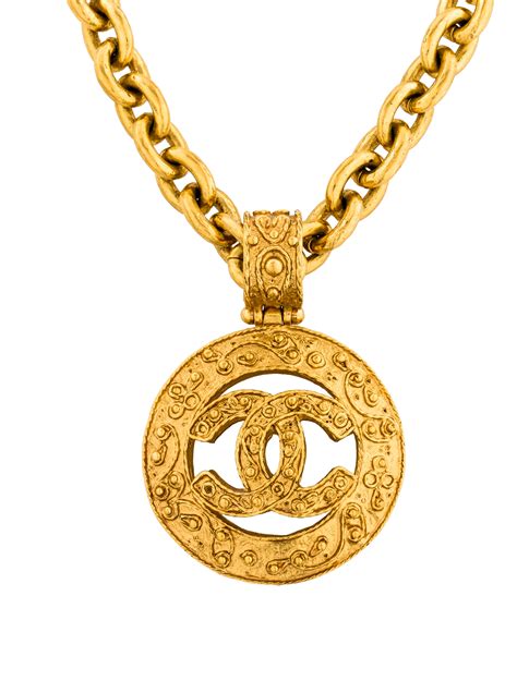 chanel logo necklace gold|Chanel necklace with diamonds.